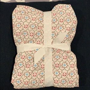 Potterybarn crib size sheet